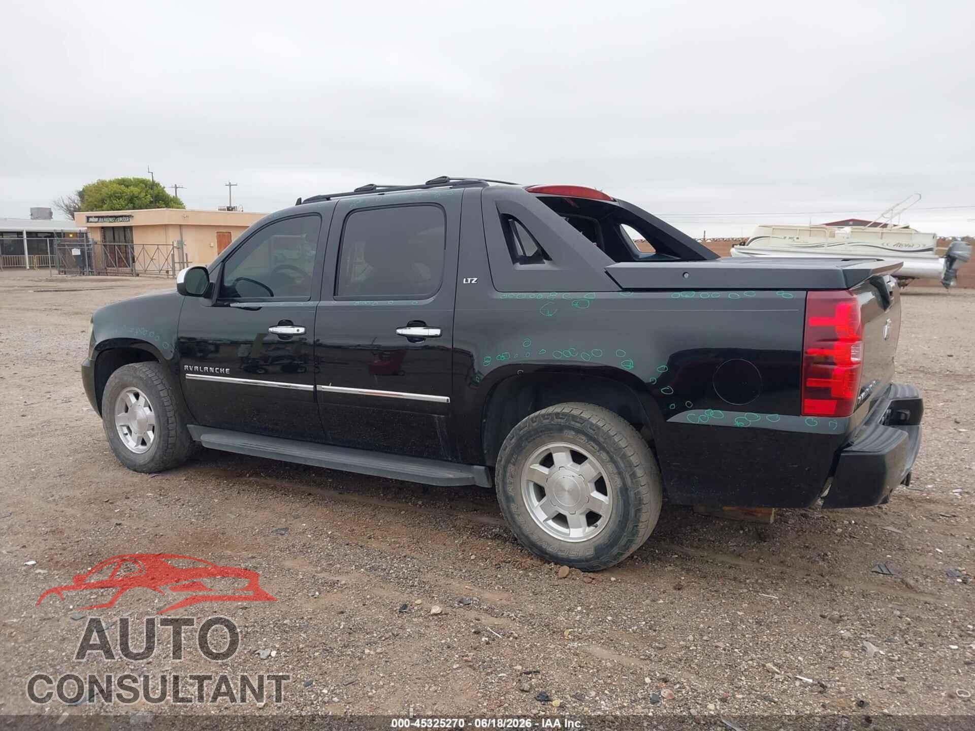CHEVROLET AVALANCHE 1500 2011 - 3GNTKGE3XBG347327