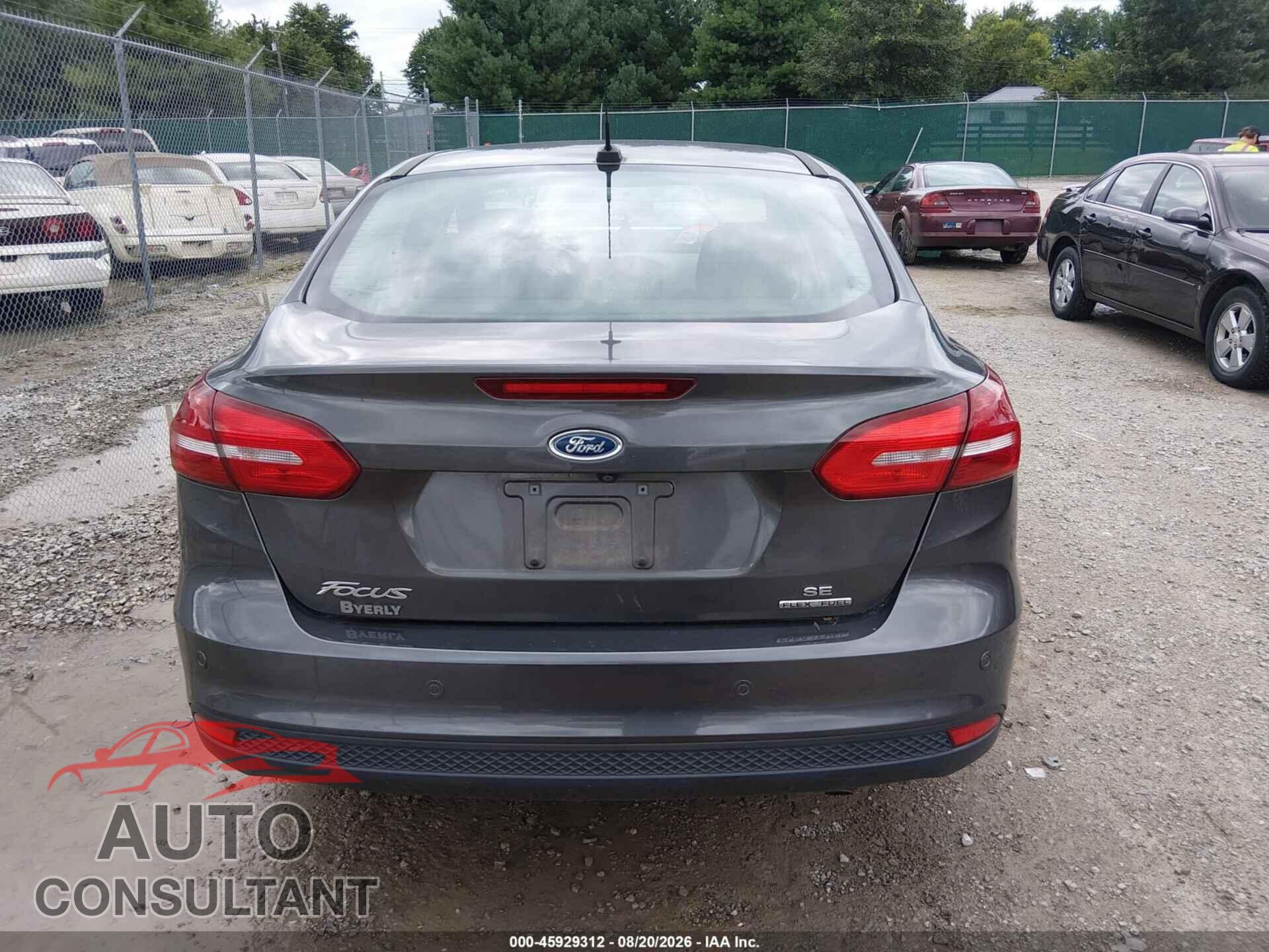 FORD FOCUS 2015 - 1FADP3F20FL280538