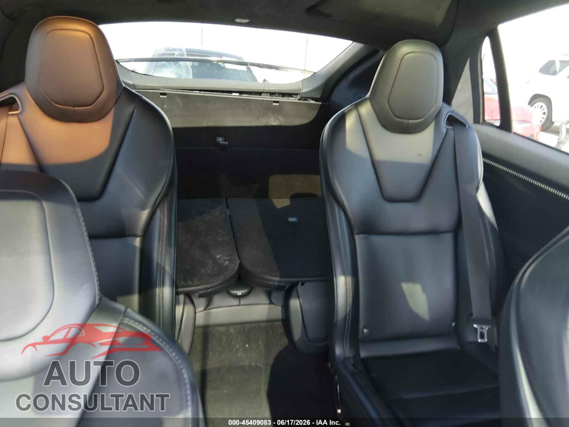 TESLA MODEL X 2019 - 5YJXCBE25KF147270