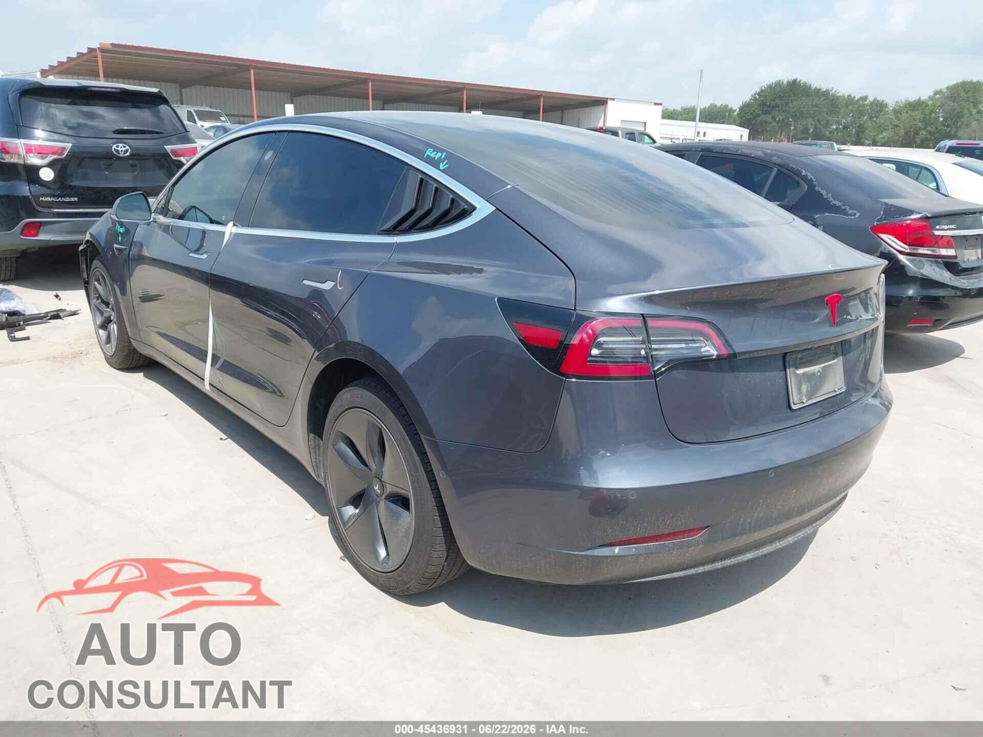 TESLA MODEL 3 2019 - 5YJ3E1EA1KF411045