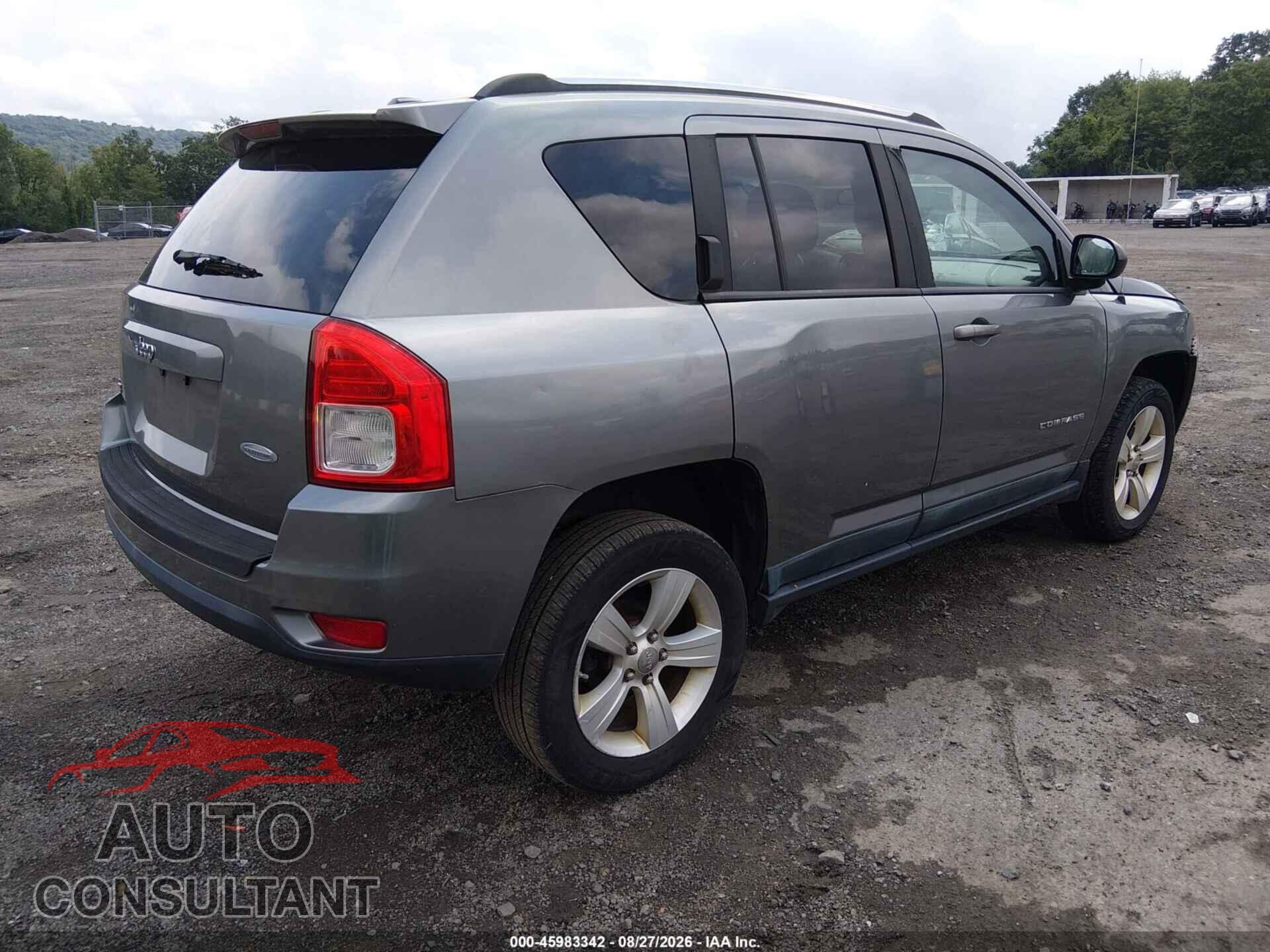 JEEP COMPASS 2011 - 1J4NF1FB5BD244607
