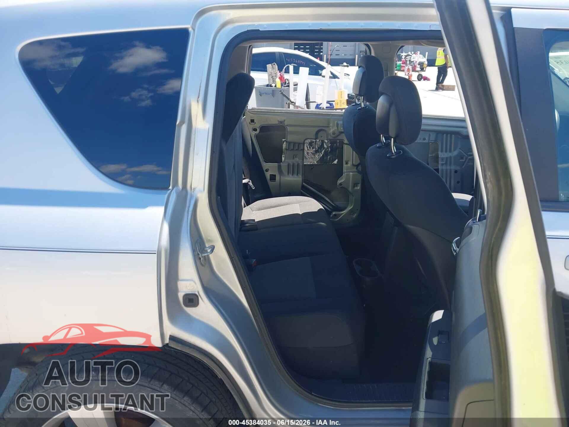 JEEP COMPASS 2011 - 1J4NT1FB8BD253505