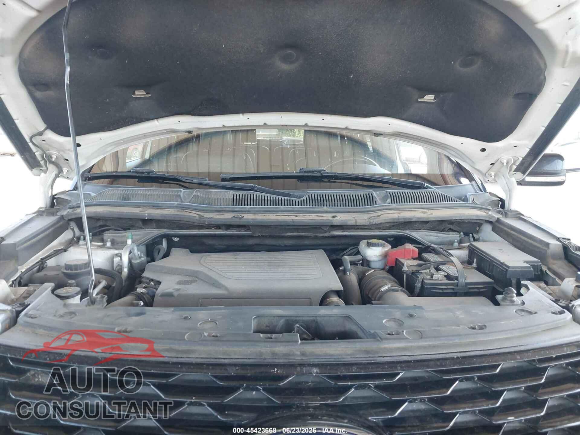 FORD EXPLORER 2018 - 1FM5K8GT9JGB57139