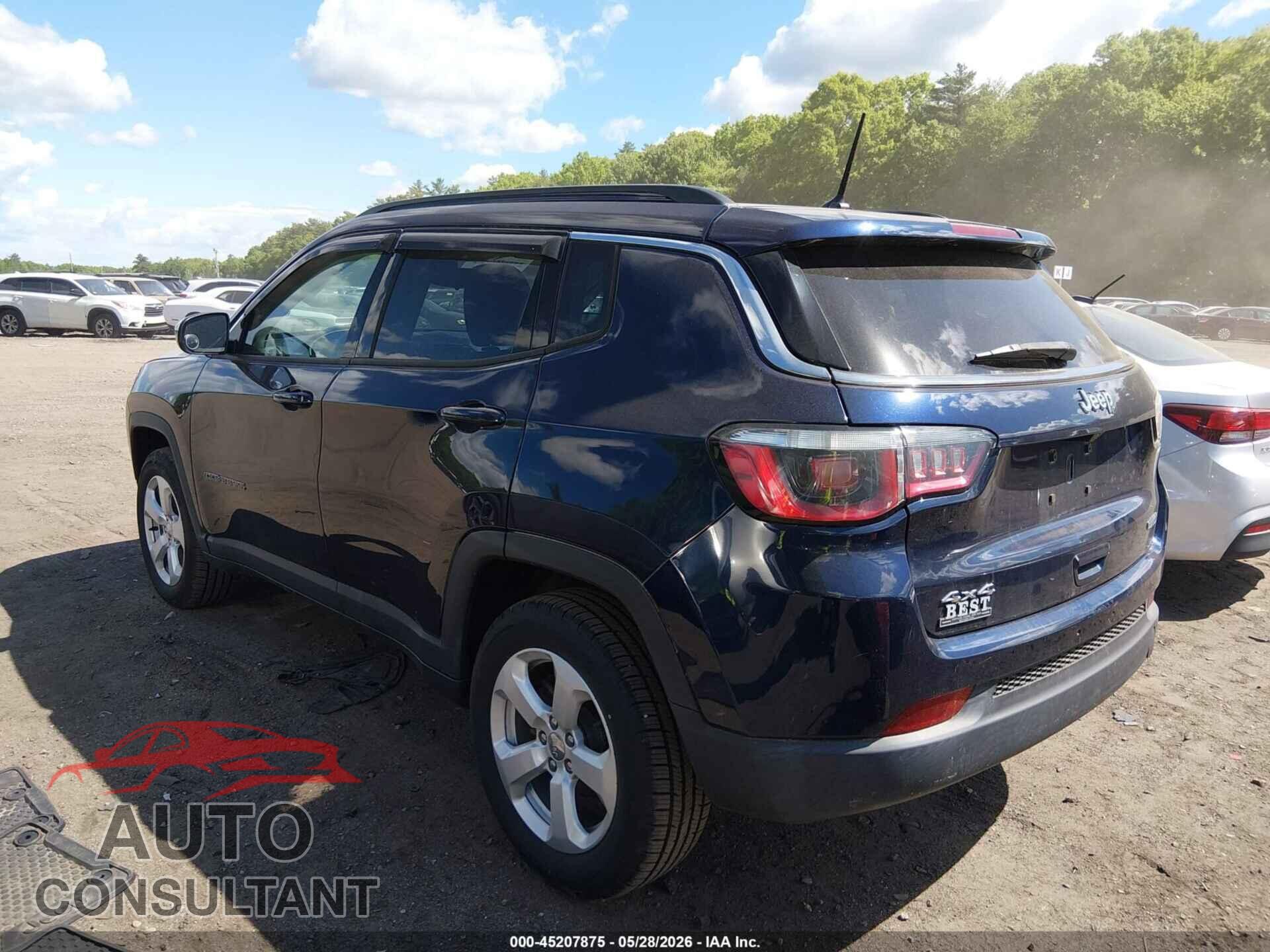 JEEP COMPASS 2018 - 3C4NJDBB3JT256193