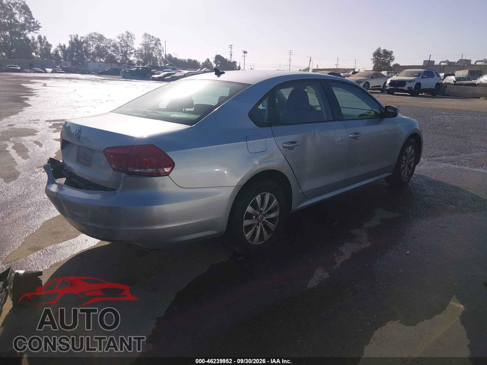 VOLKSWAGEN PASSAT 2013 - 1VWAP7A33DC140854