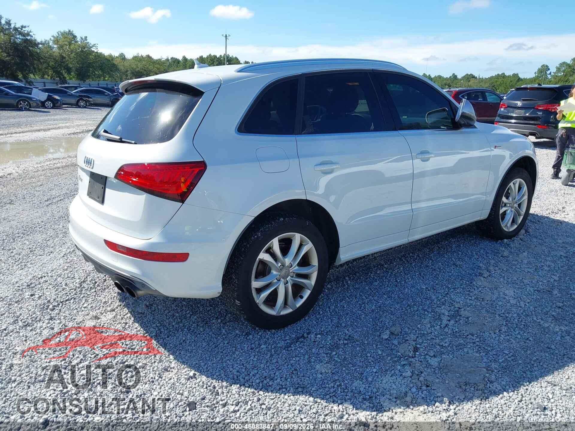 AUDI SQ5 2014 - WA1VGAFP2EA068744