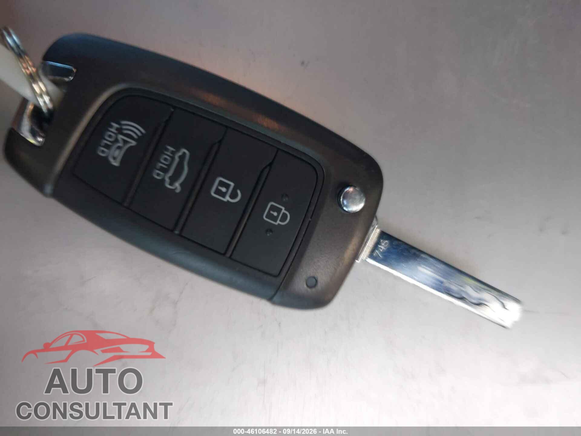 HYUNDAI ACCENT 2019 - 3KPC24A30KE059759