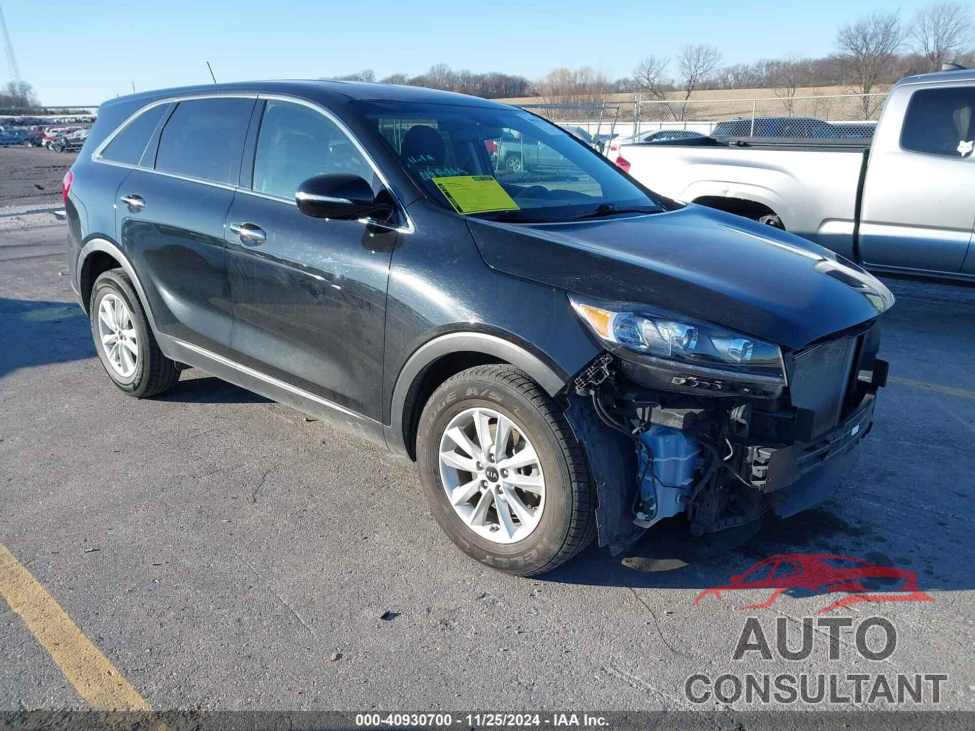 KIA SORENTO 2019 - 5XYPG4A37KG588566