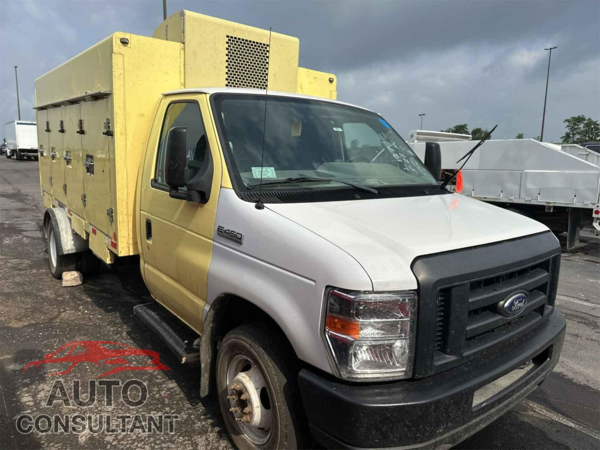 FORD ECONOLINE 2019 - 1FDXE4FS8KDC07811