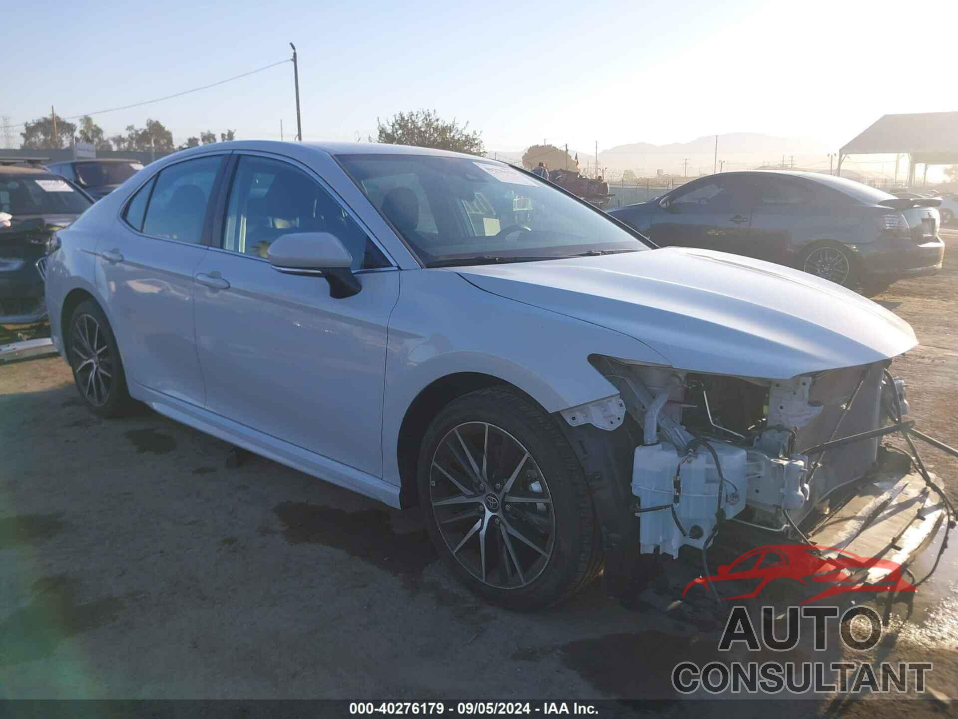 TOYOTA CAMRY 2022 - 4T1G11AK2NU034728