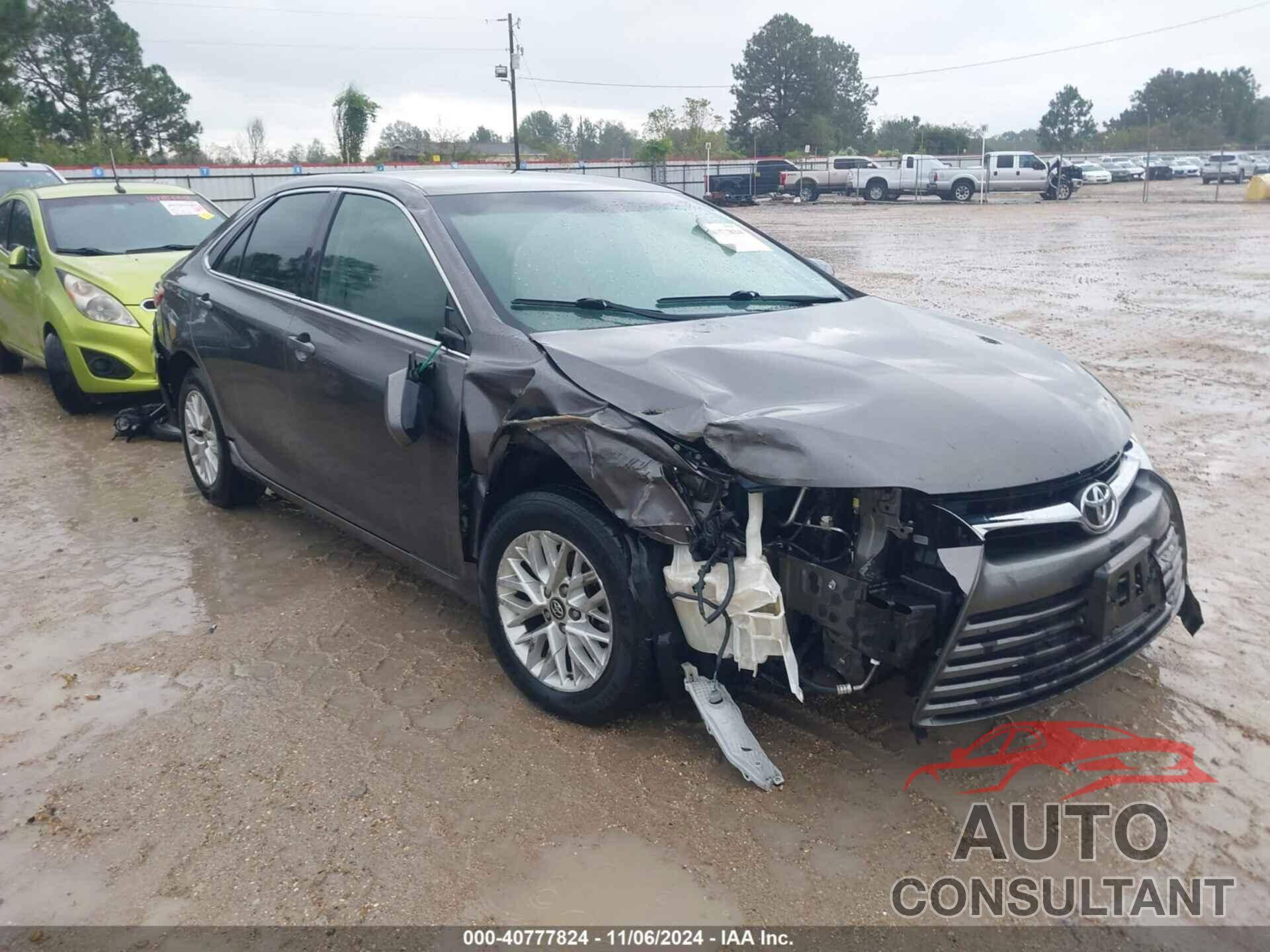 TOYOTA CAMRY 2016 - 4T4BF1FK8GR555224