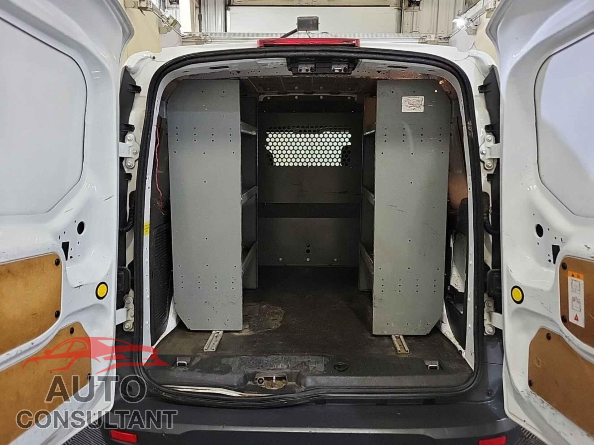 FORD TRANSIT CONNECT 2017 - NM0LS6E71H1302593