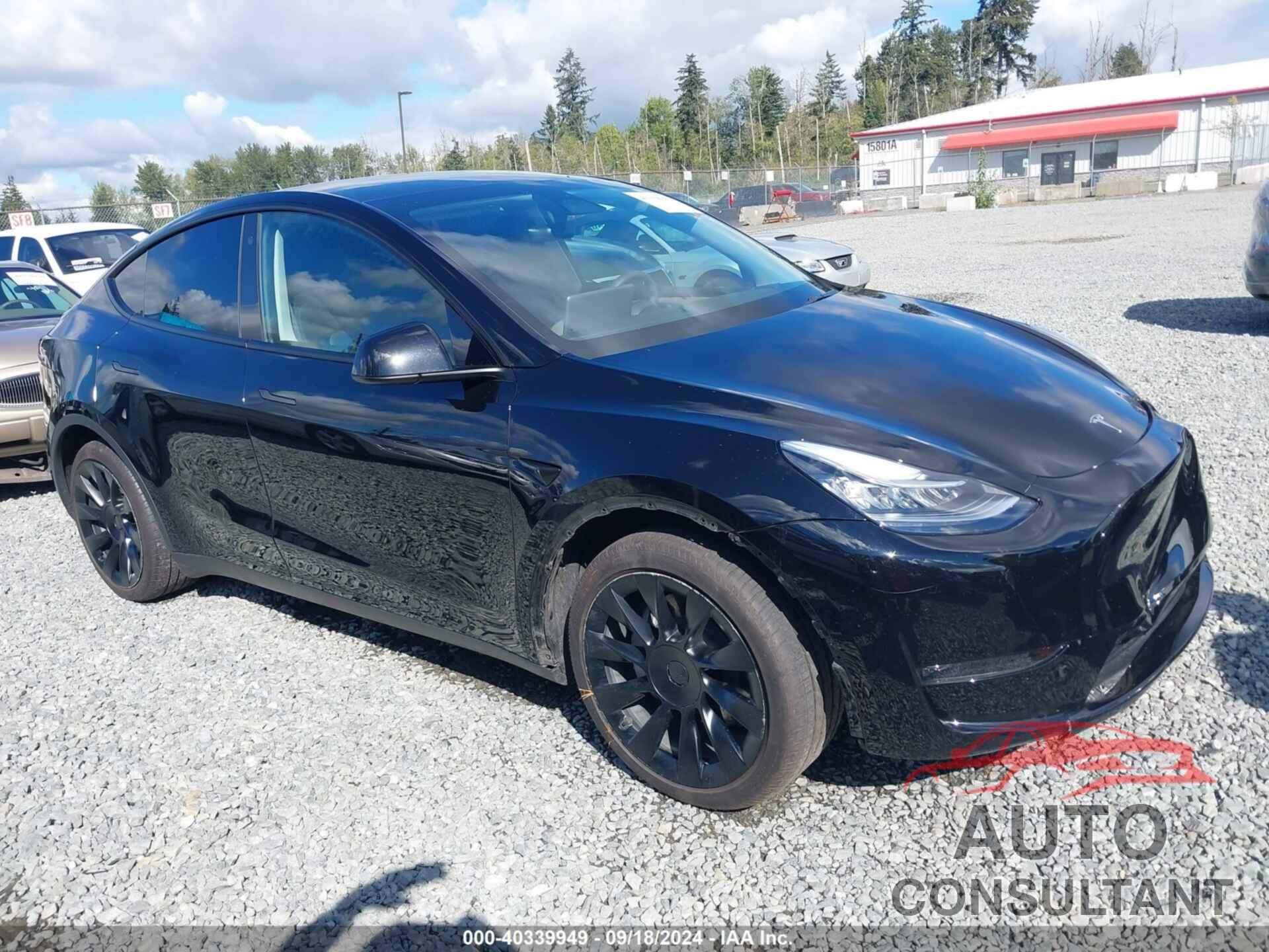 TESLA MODEL Y 2023 - 7SAYGDEE0PA107541