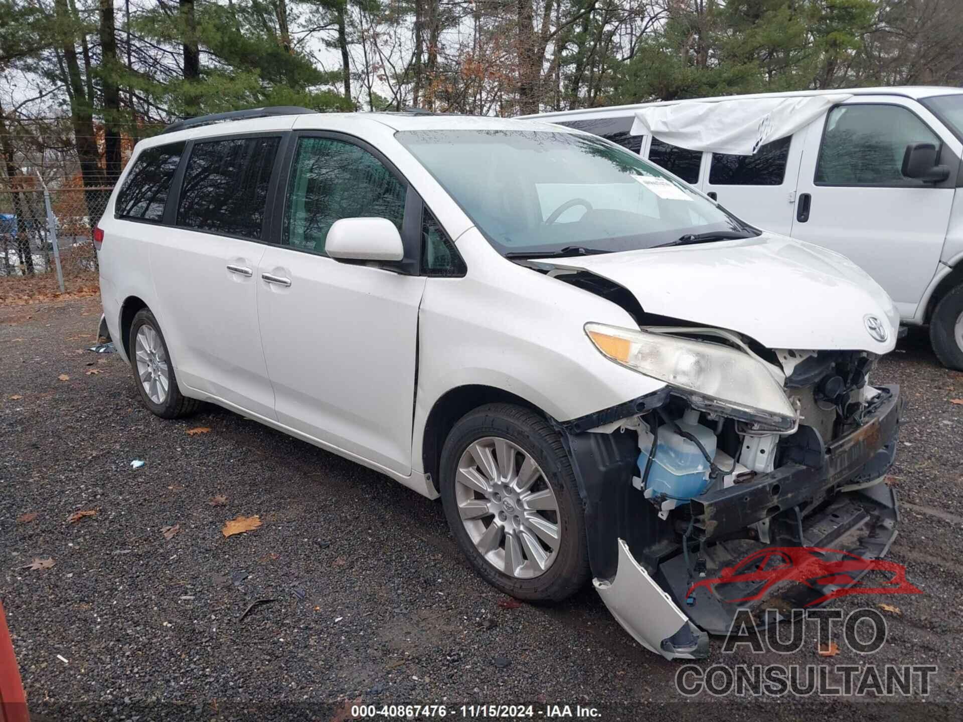 TOYOTA SIENNA 2011 - 5TDDK3DC8BS014388