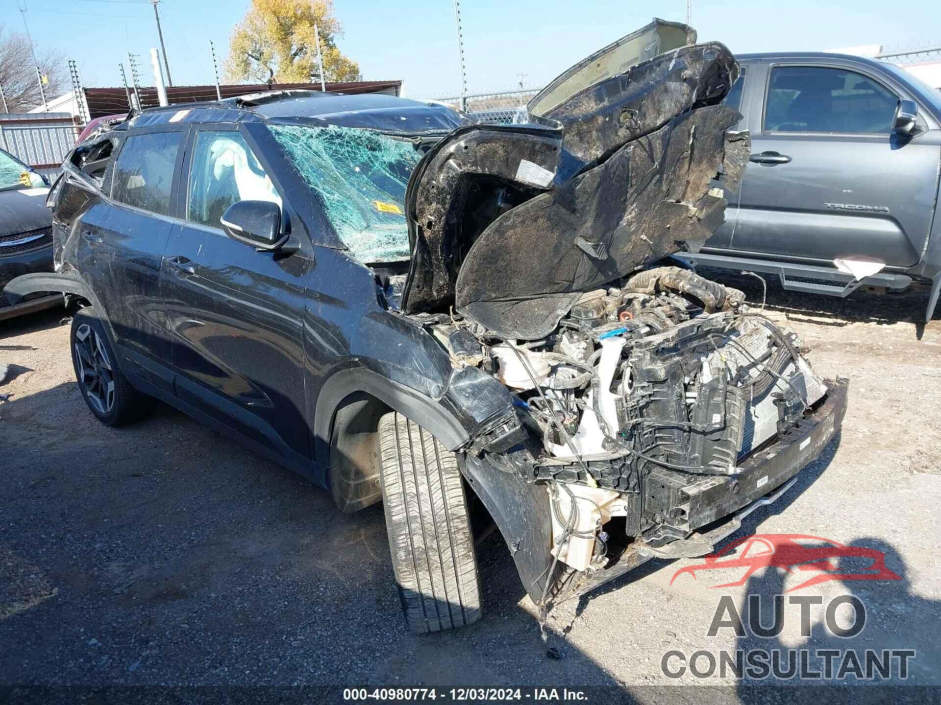 KIA SELTOS 2024 - KNDETCA73R7551831