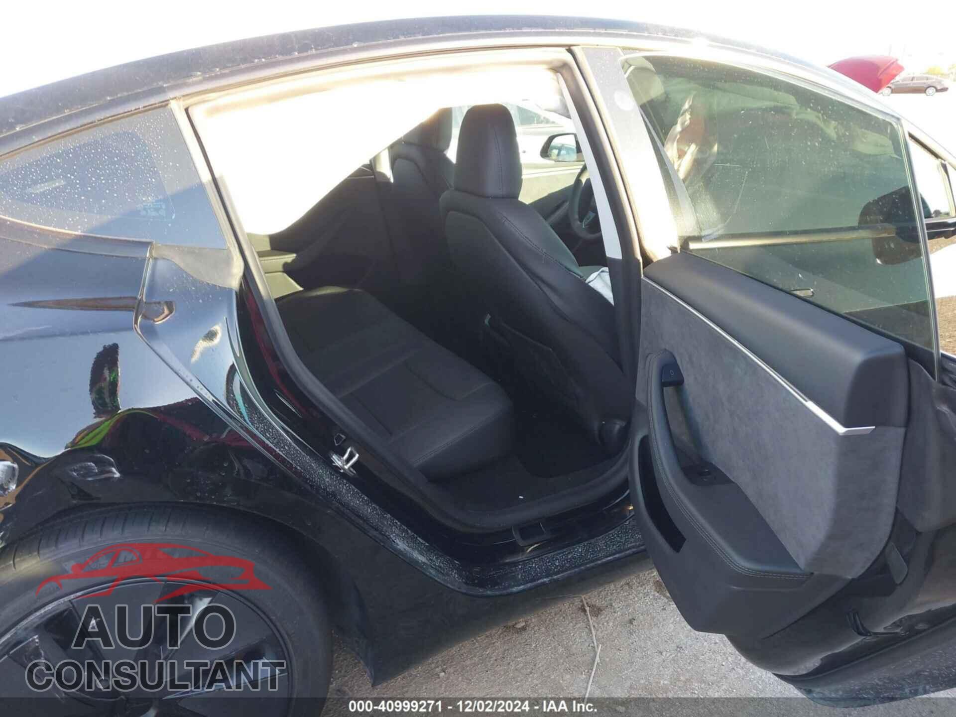 TESLA MODEL 3 2024 - 5YJ3E1EB3RF800644
