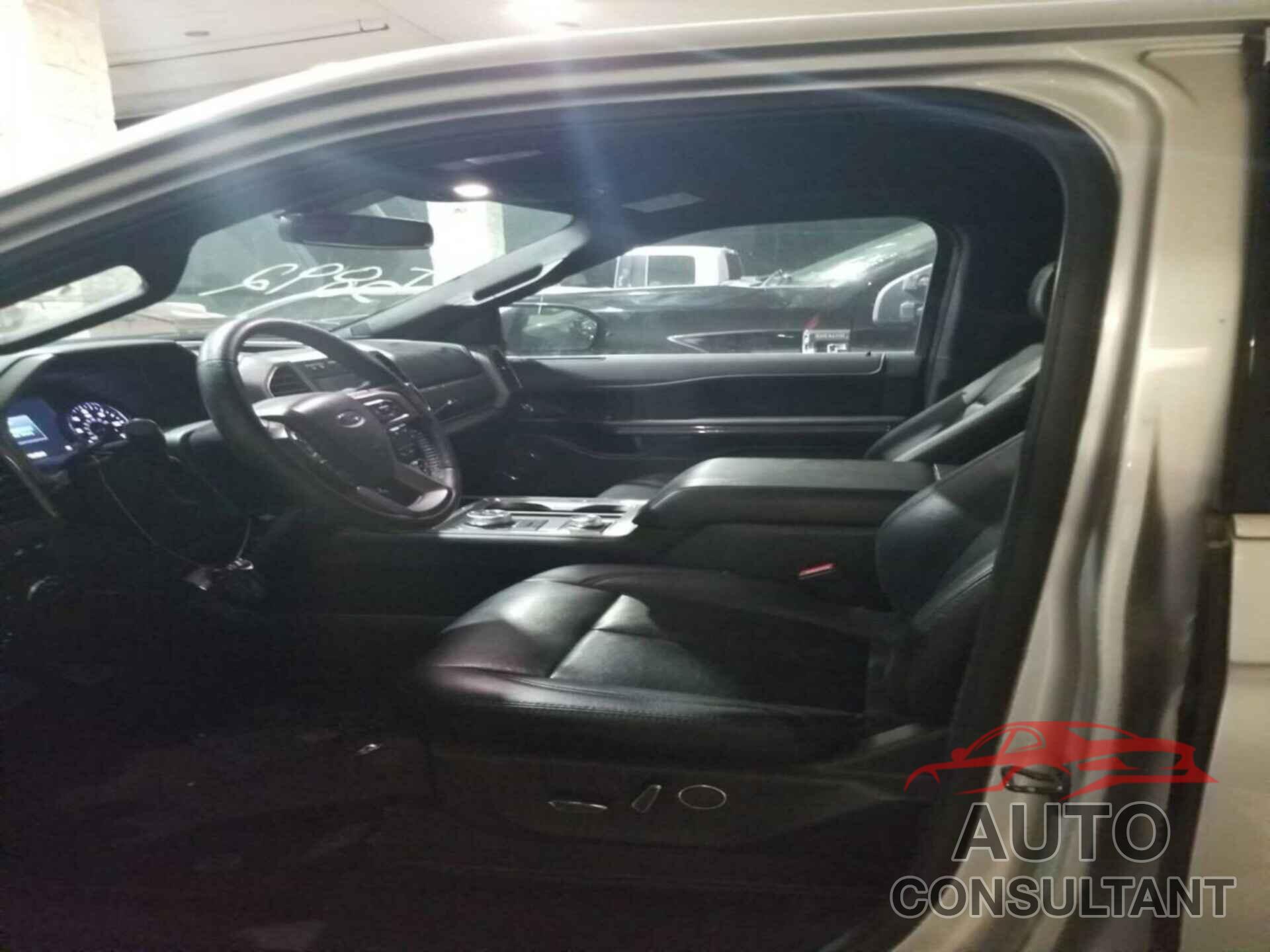 FORD EXPEDITION 2019 - 1FMJU1JT8KEA23681