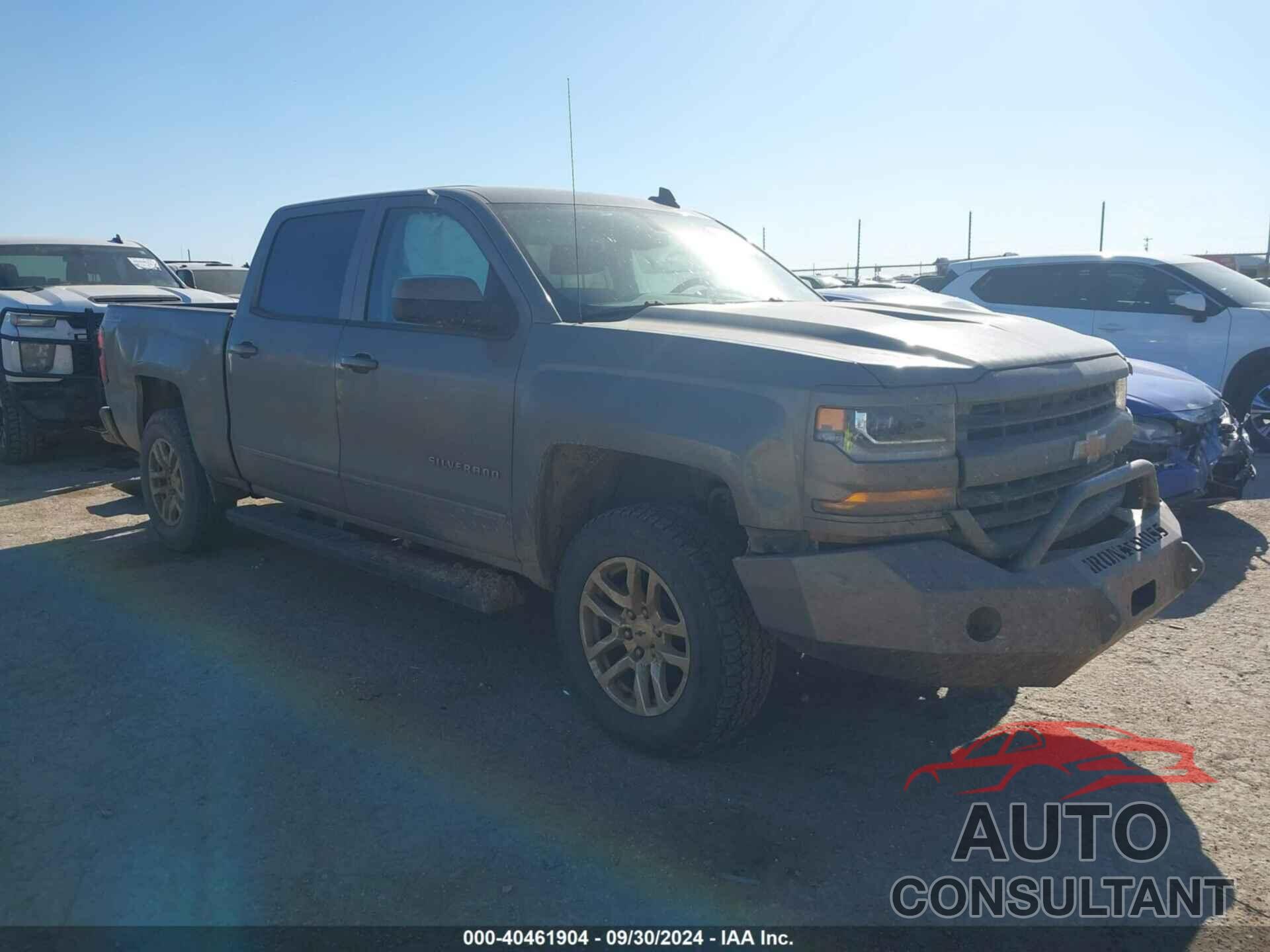 CHEVROLET SILVERADO 2017 - 3GCUKREC6HG232600