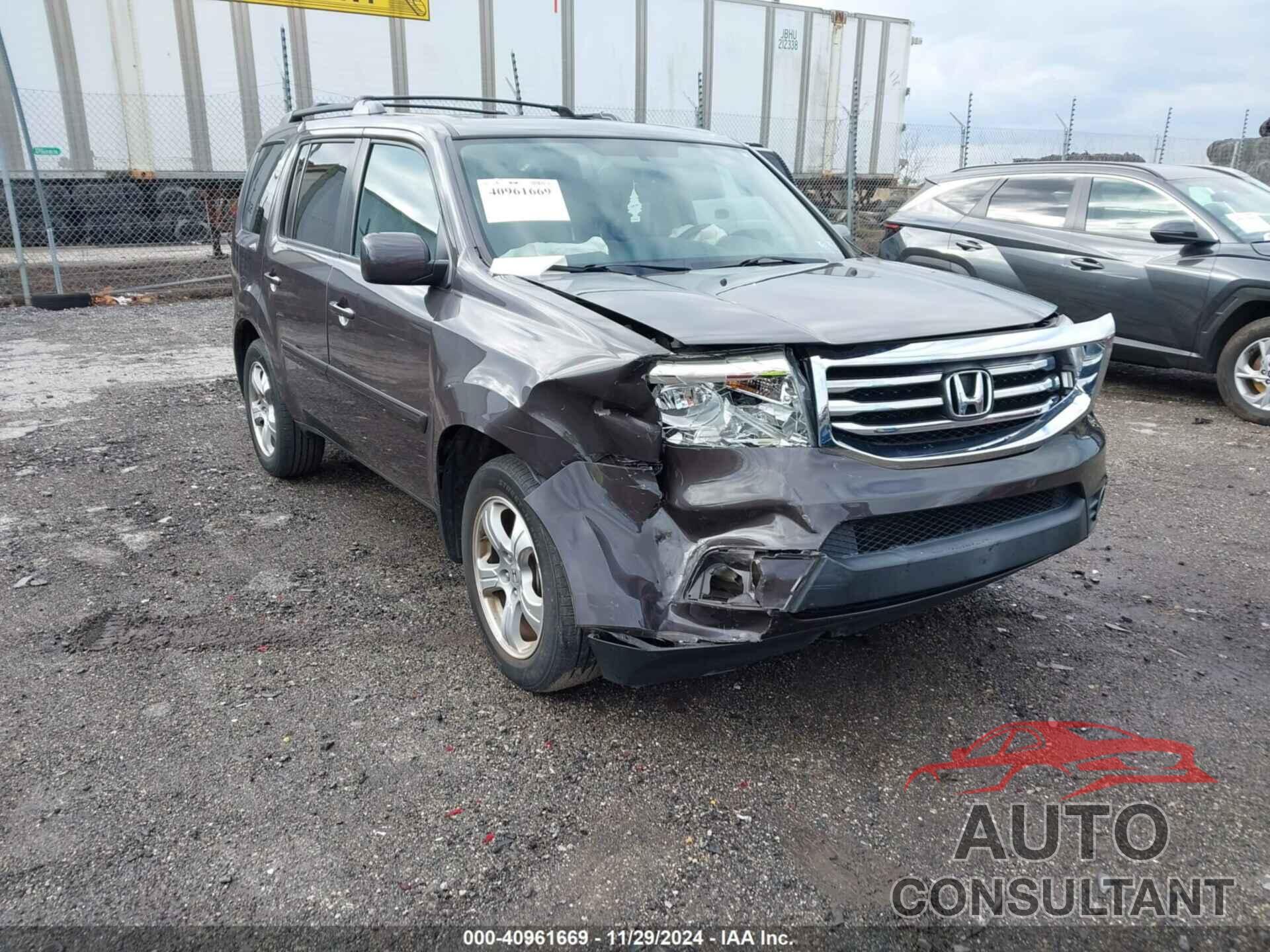 HONDA PILOT 2015 - 5FNYF4H60FB032037