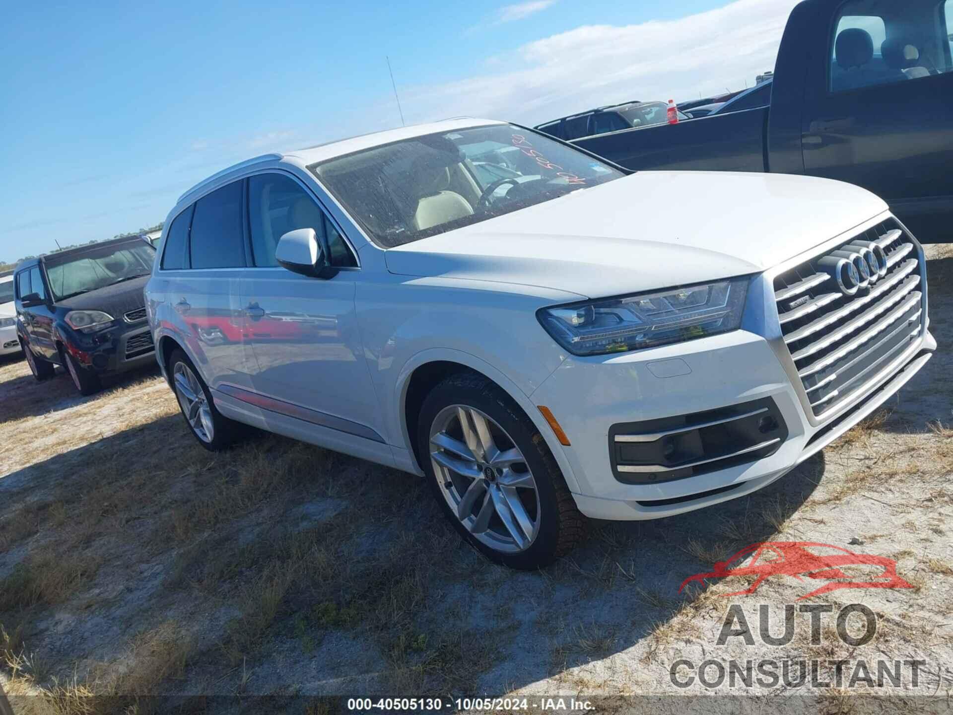 AUDI Q7 2018 - WA1VABF78JD011965