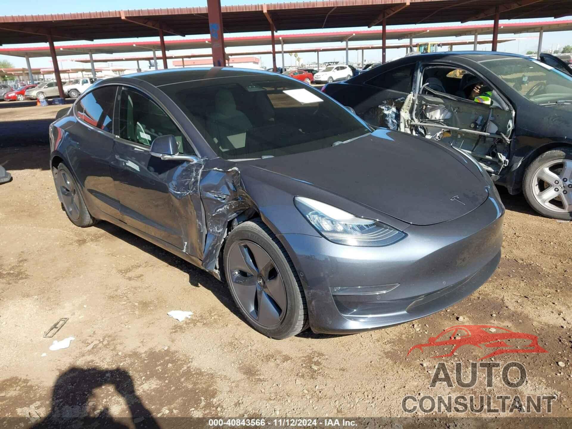 TESLA MODEL 3 2019 - 5YJ3E1EB6KF192379