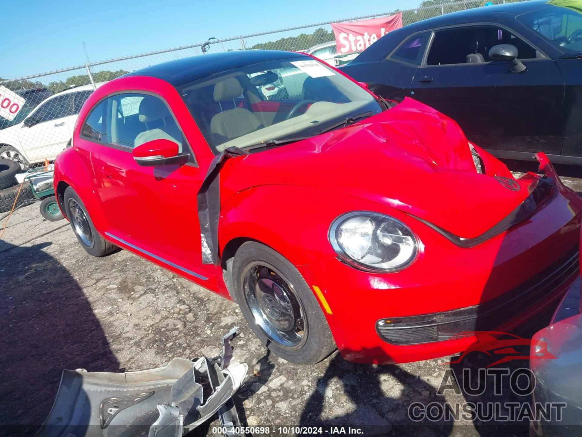 VOLKSWAGEN BEETLE 2013 - 3VWJP7AT5DM619632