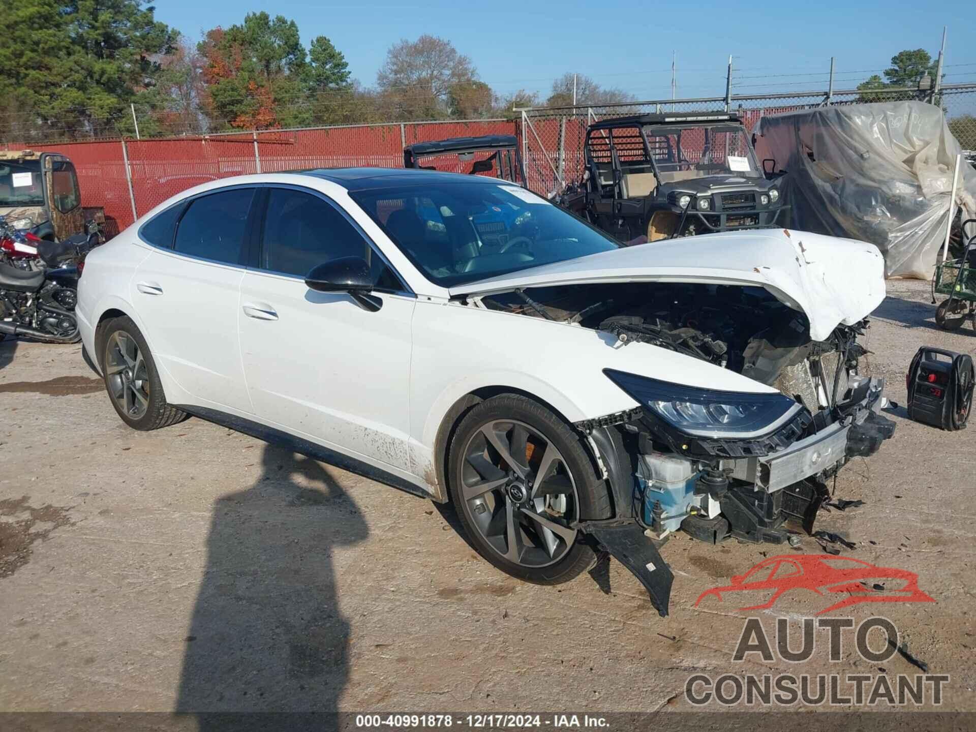 HYUNDAI SONATA 2023 - KMHL44J22PA265107