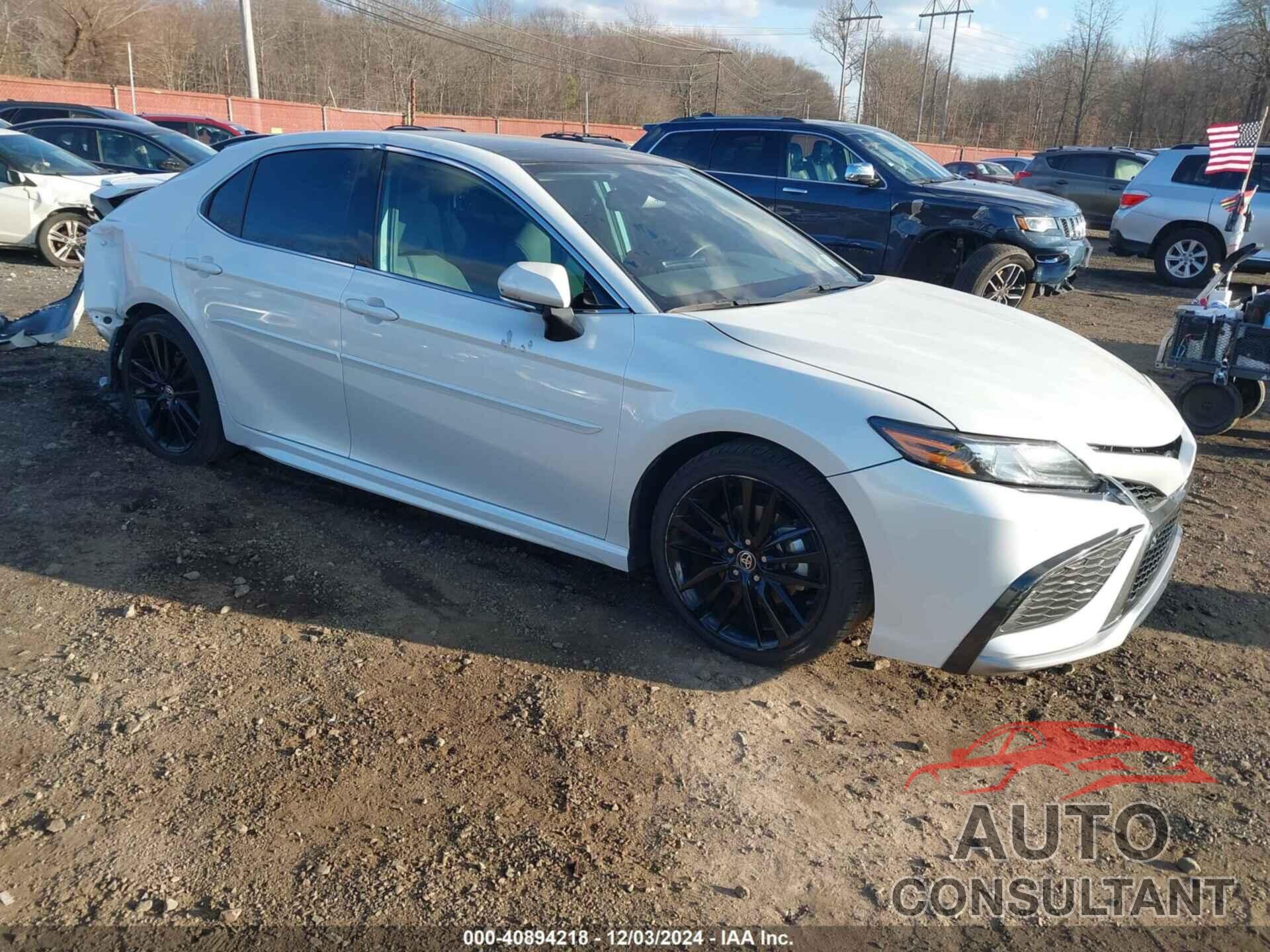 TOYOTA CAMRY 2022 - 4T1KZ1AK8NU064805