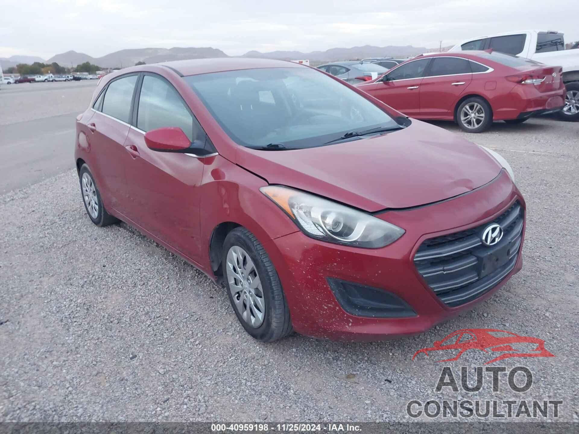 HYUNDAI ELANTRA GT 2017 - KMHD35LH7HU381479