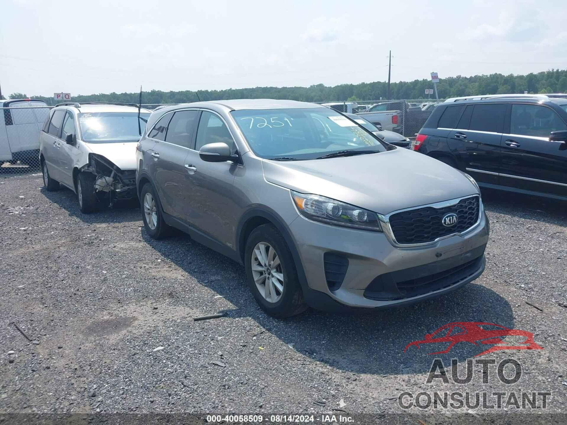 KIA SORENTO 2019 - 5XYPGDA50KG467251