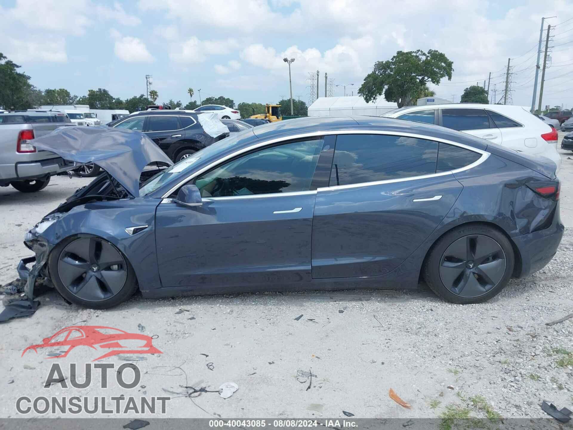 TESLA MODEL 3 2020 - 5YJ3E1EA3LF657757