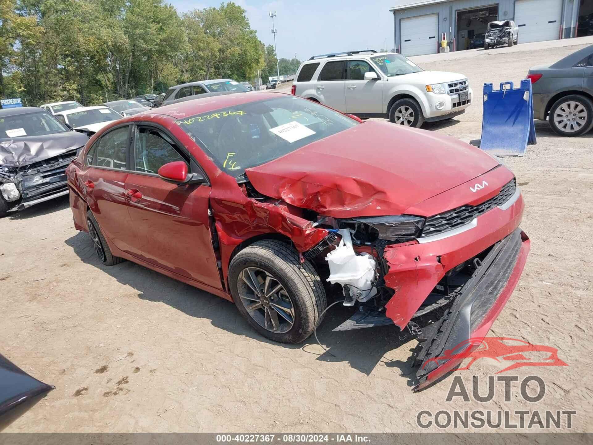 KIA FORTE 2023 - 3KPF24AD5PE666172