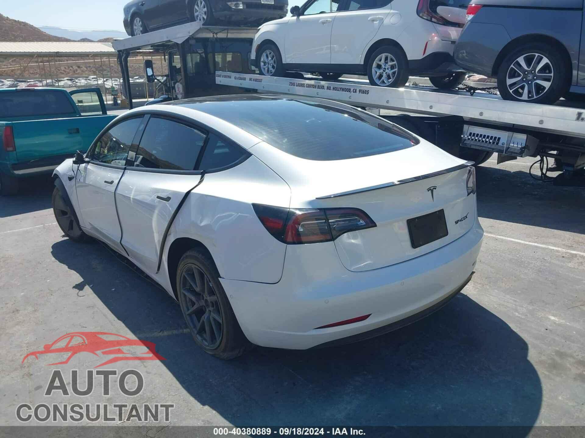 TESLA MODEL 3 2021 - 5YJ3E1EA2MF068233