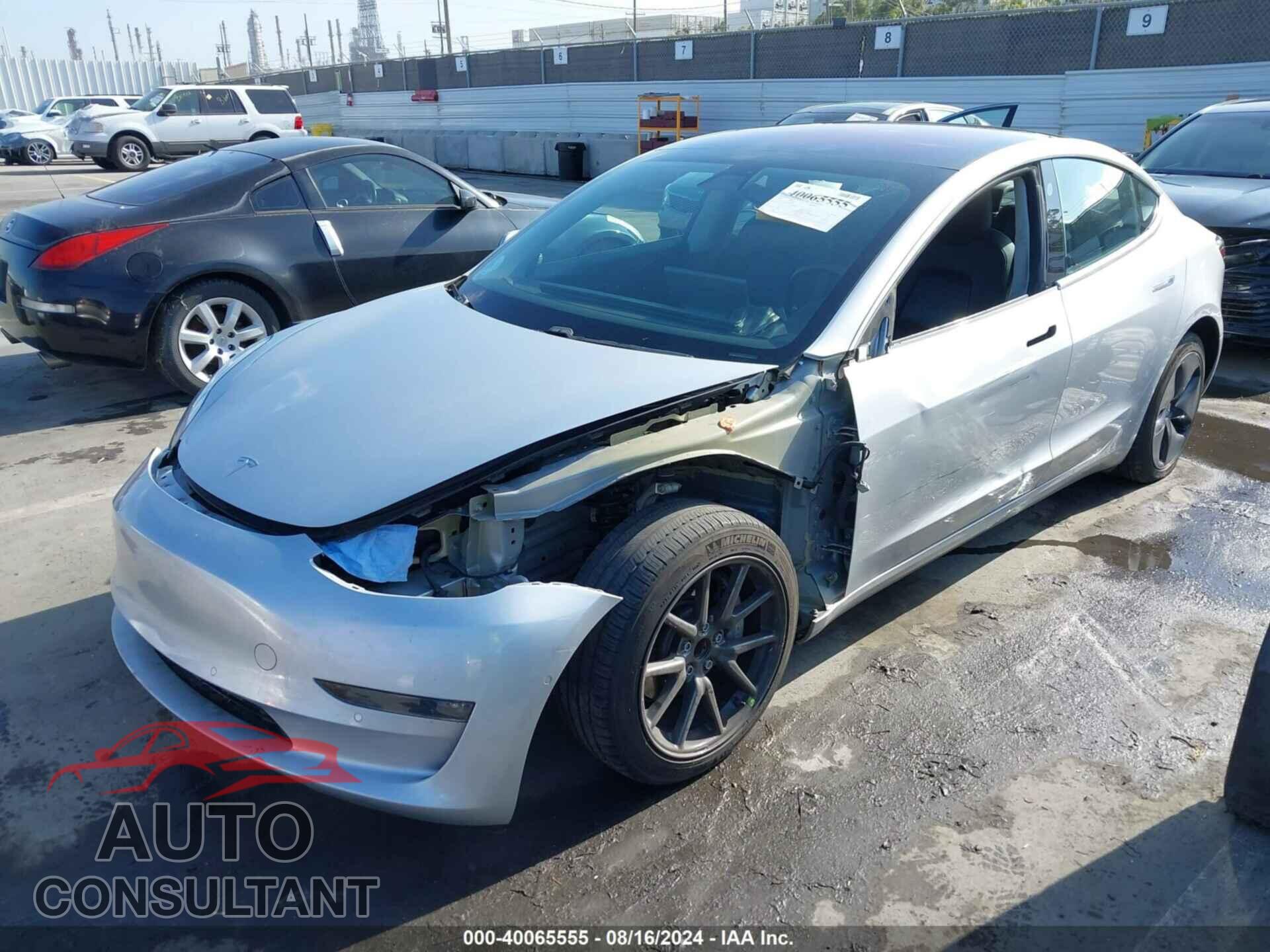 TESLA MODEL 3 2018 - 5YJ3E1EA6JF077366