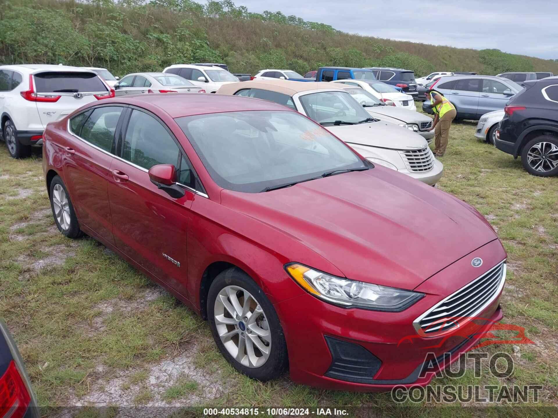 FORD FUSION HYBRID 2019 - 3FA6P0LU9KR222274