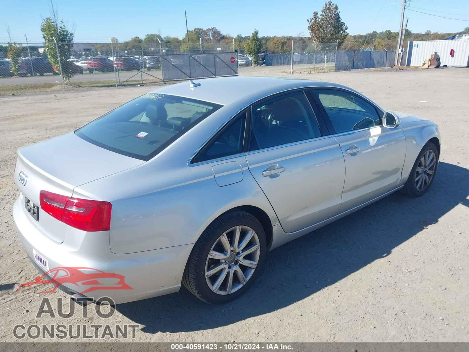 AUDI A6 2013 - WAUDFAFC2DN064277