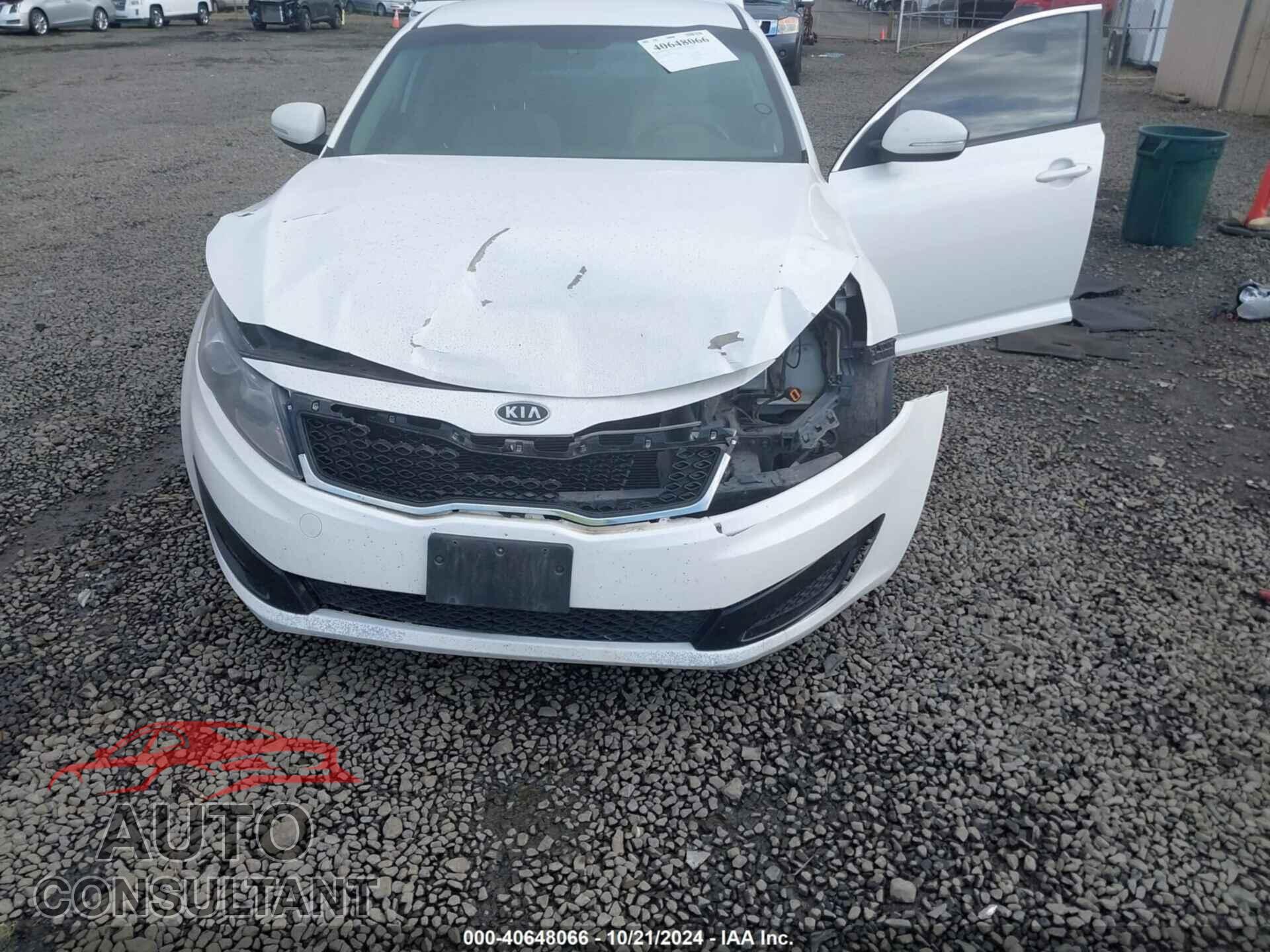 KIA OPTIMA 2011 - KNAGM4A73B5122103