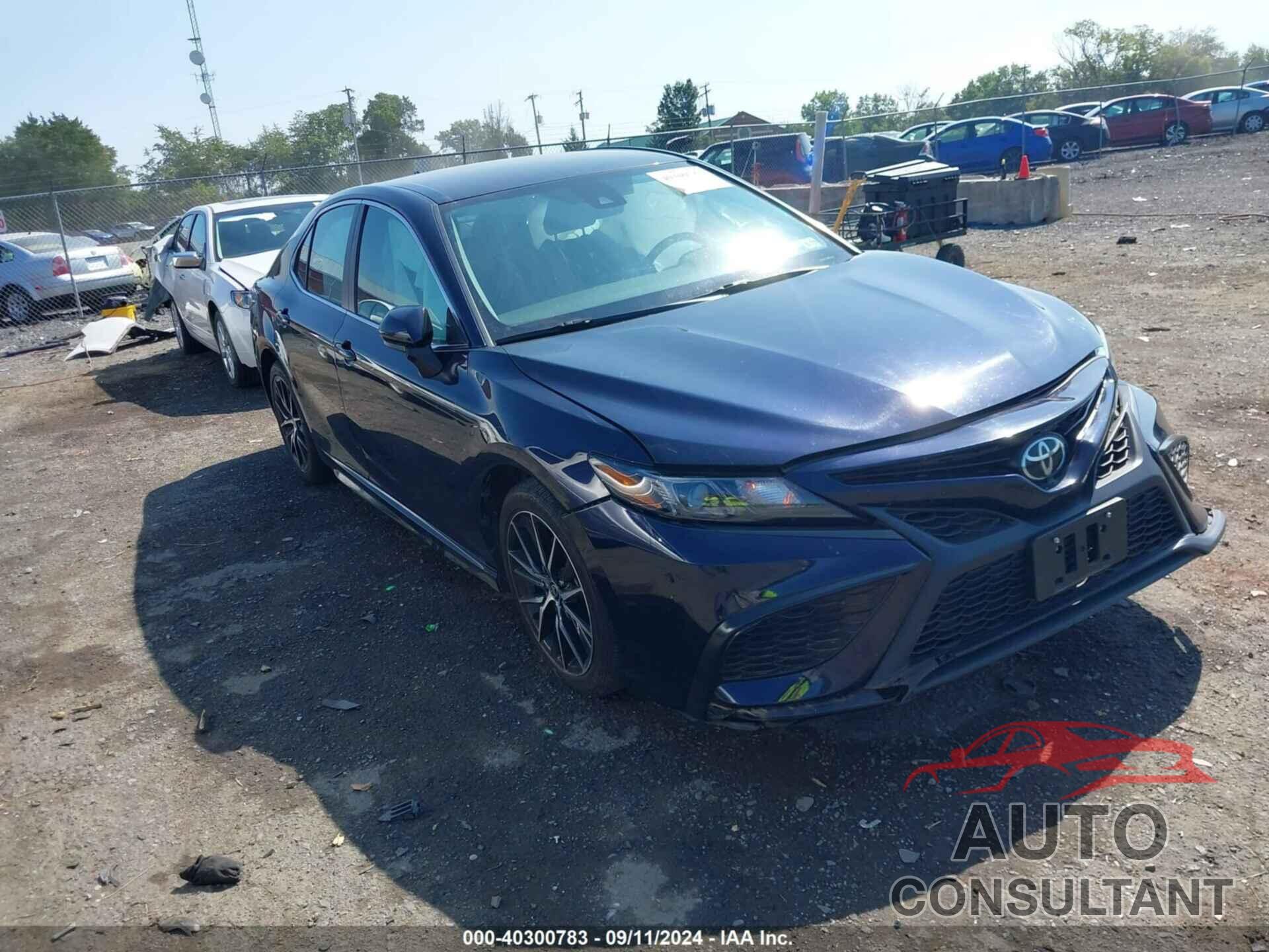 TOYOTA CAMRY 2021 - 4T1G11AK2MU407278