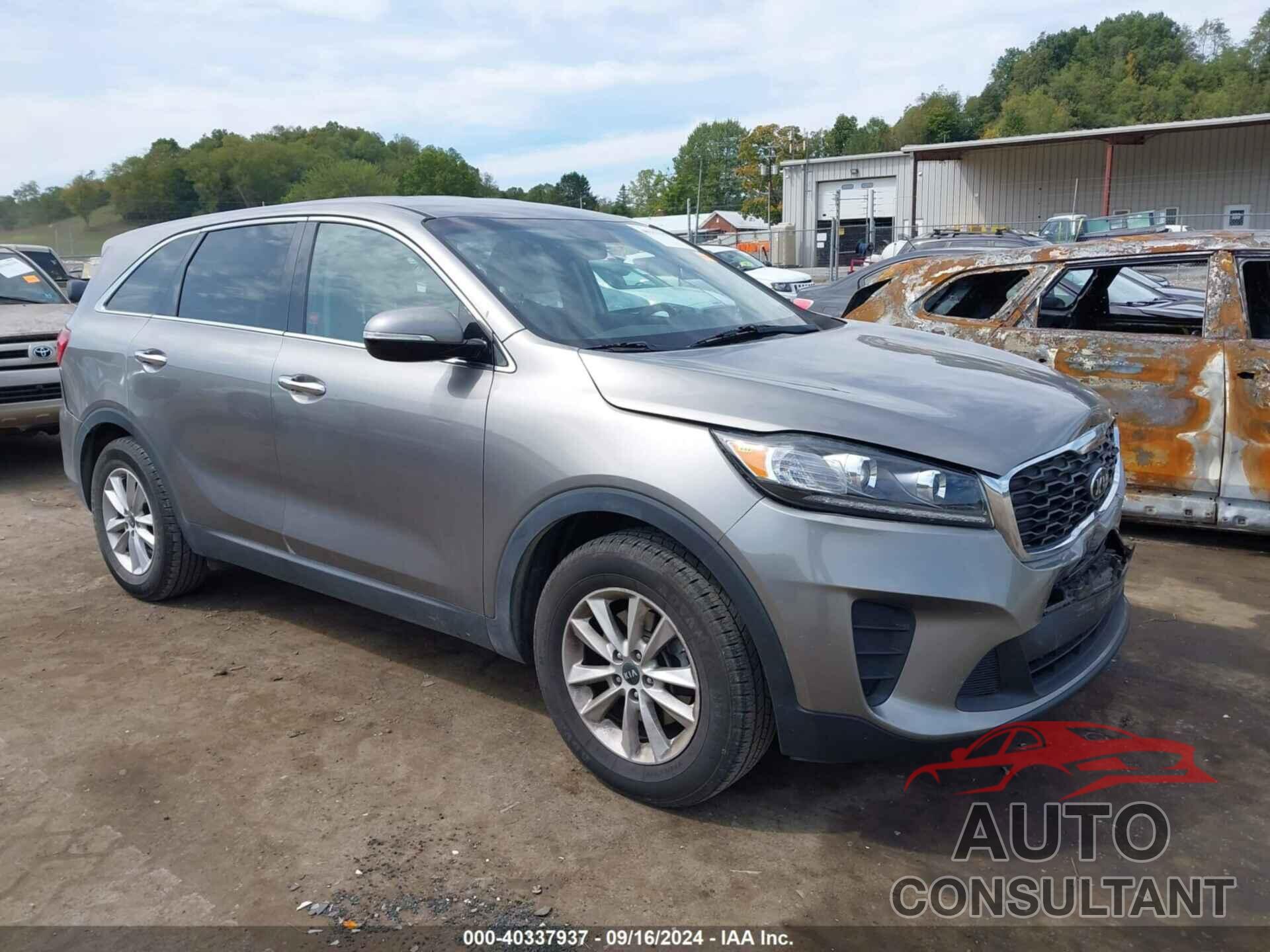 KIA SORENTO 2019 - 5XYPG4A35KG504468