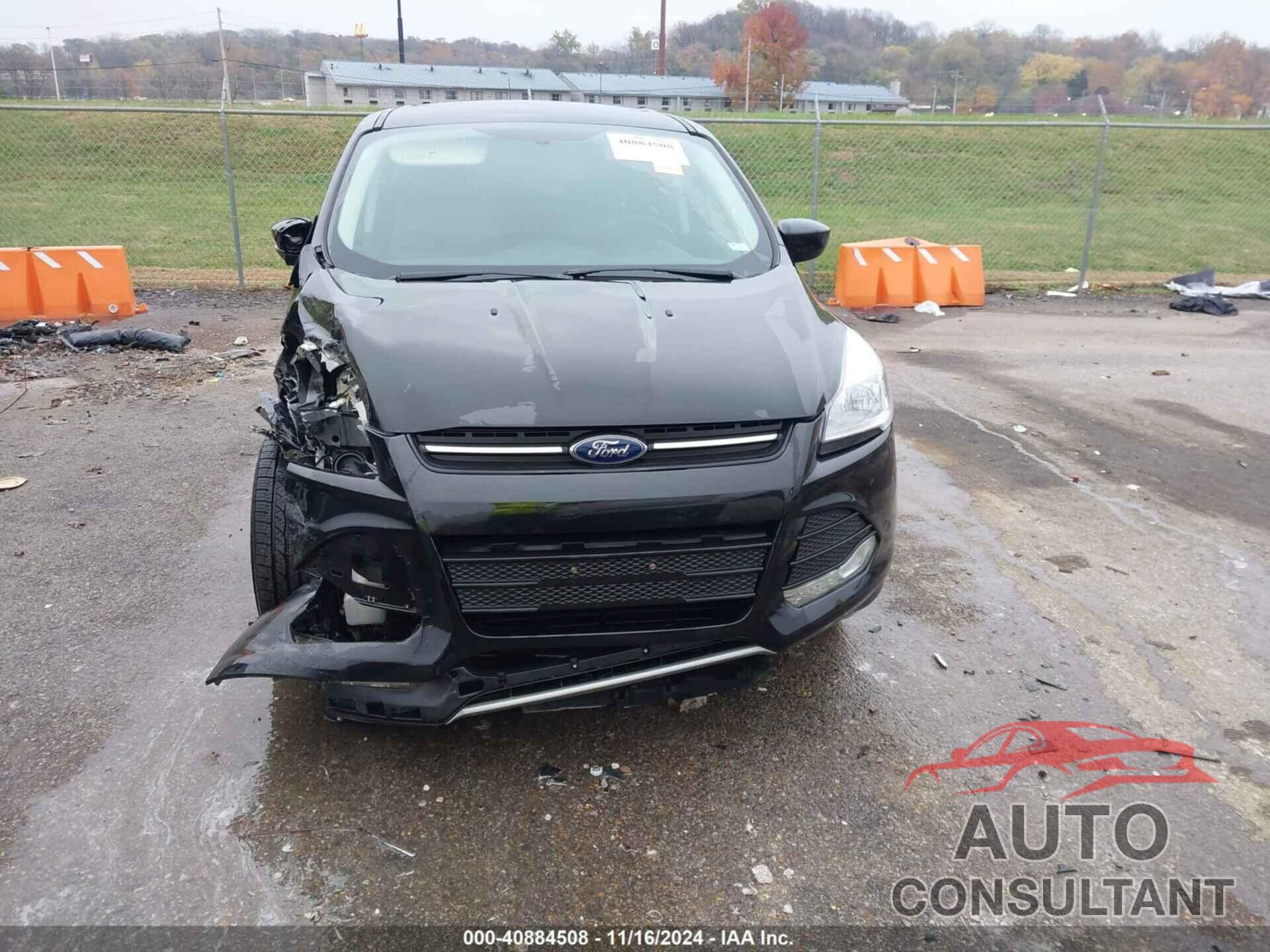 FORD ESCAPE 2015 - 1FMCU0G71FUA91457