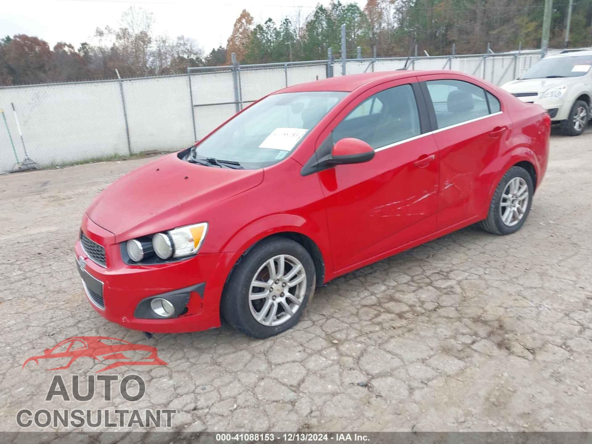 CHEVROLET SONIC 2012 - 1G1JC5SH2C4170815