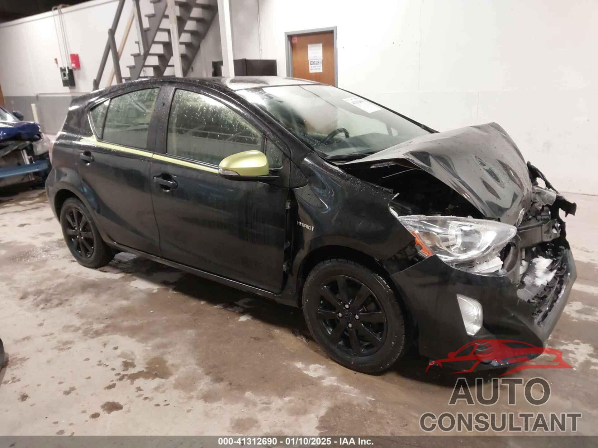 TOYOTA PRIUS C 2016 - JTDKDTB30G1119550