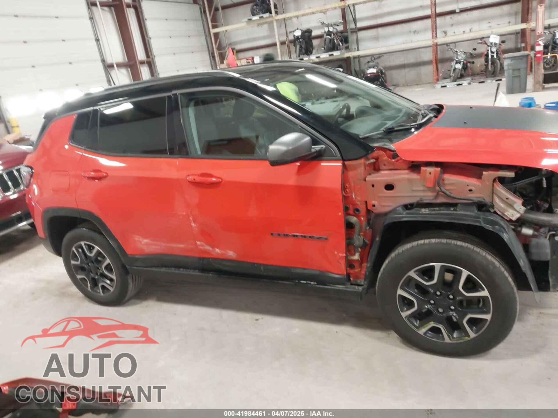 JEEP COMPASS 2019 - 3C4NJDDB3KT727726