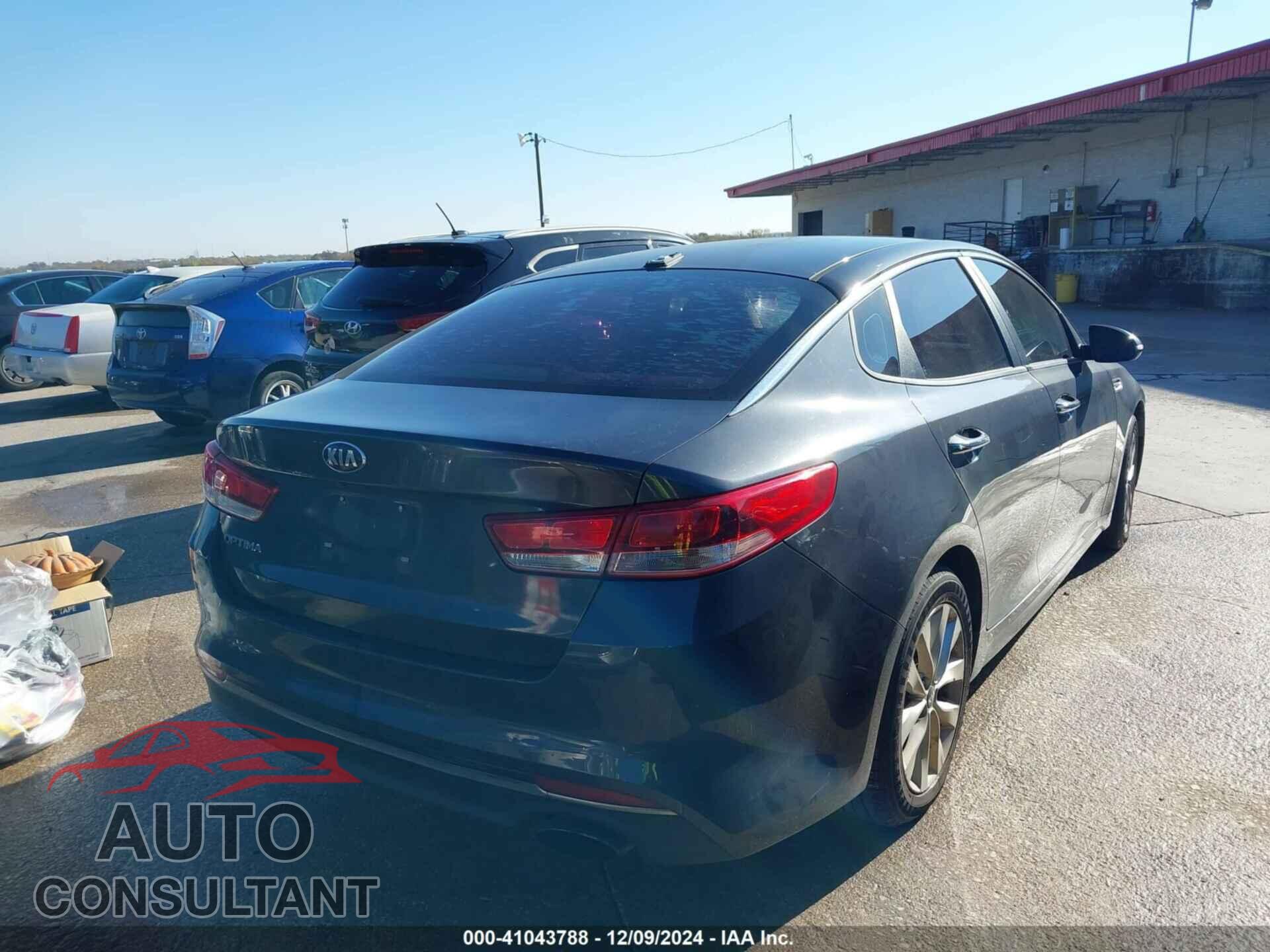 KIA OPTIMA 2017 - 5XXGT4L33HG123806