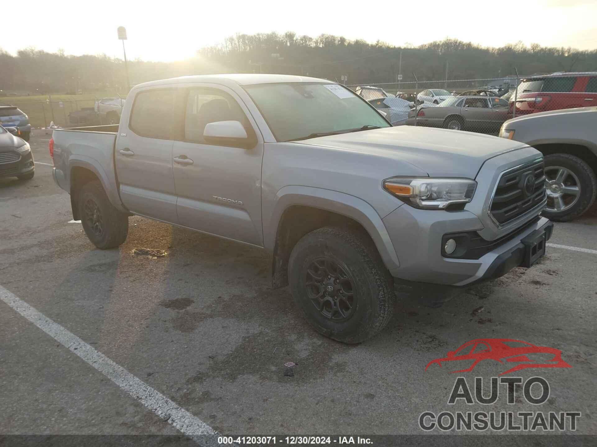 TOYOTA TACOMA 2018 - 3TMCZ5AN3JM132467