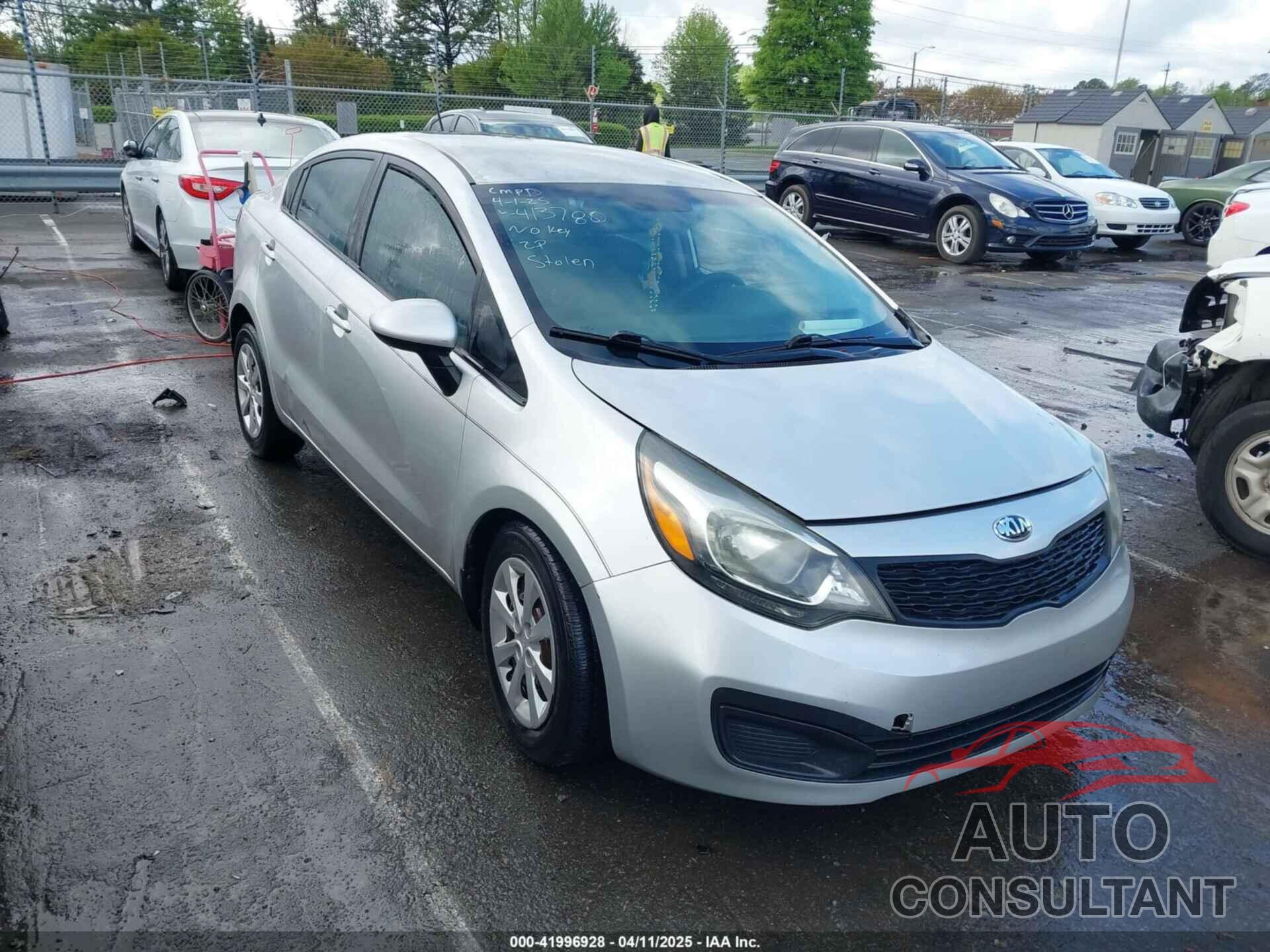 KIA RIO 2014 - KNADM4A31E6413780