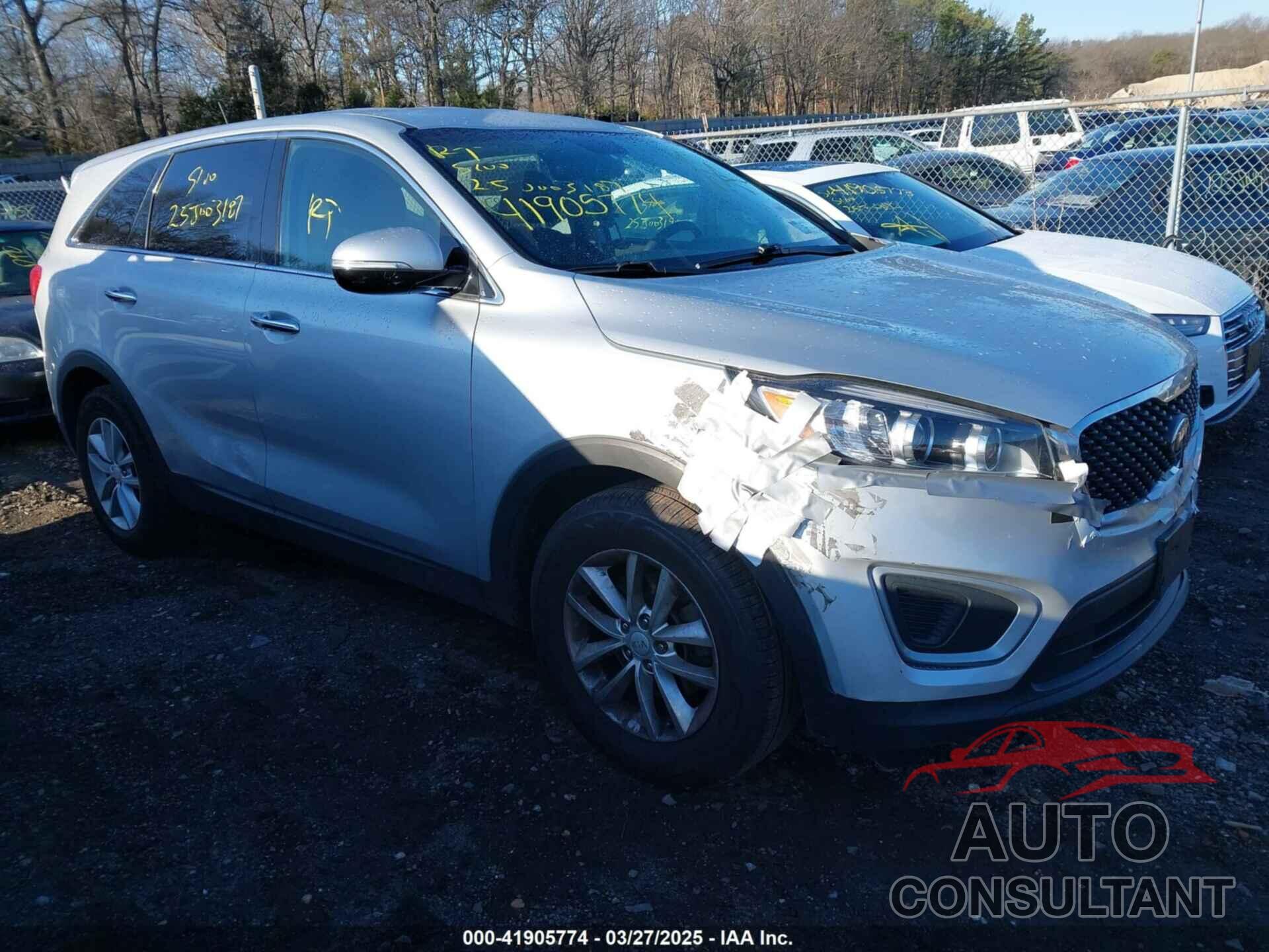 KIA SORENTO 2018 - 5XYPG4A36JG406449