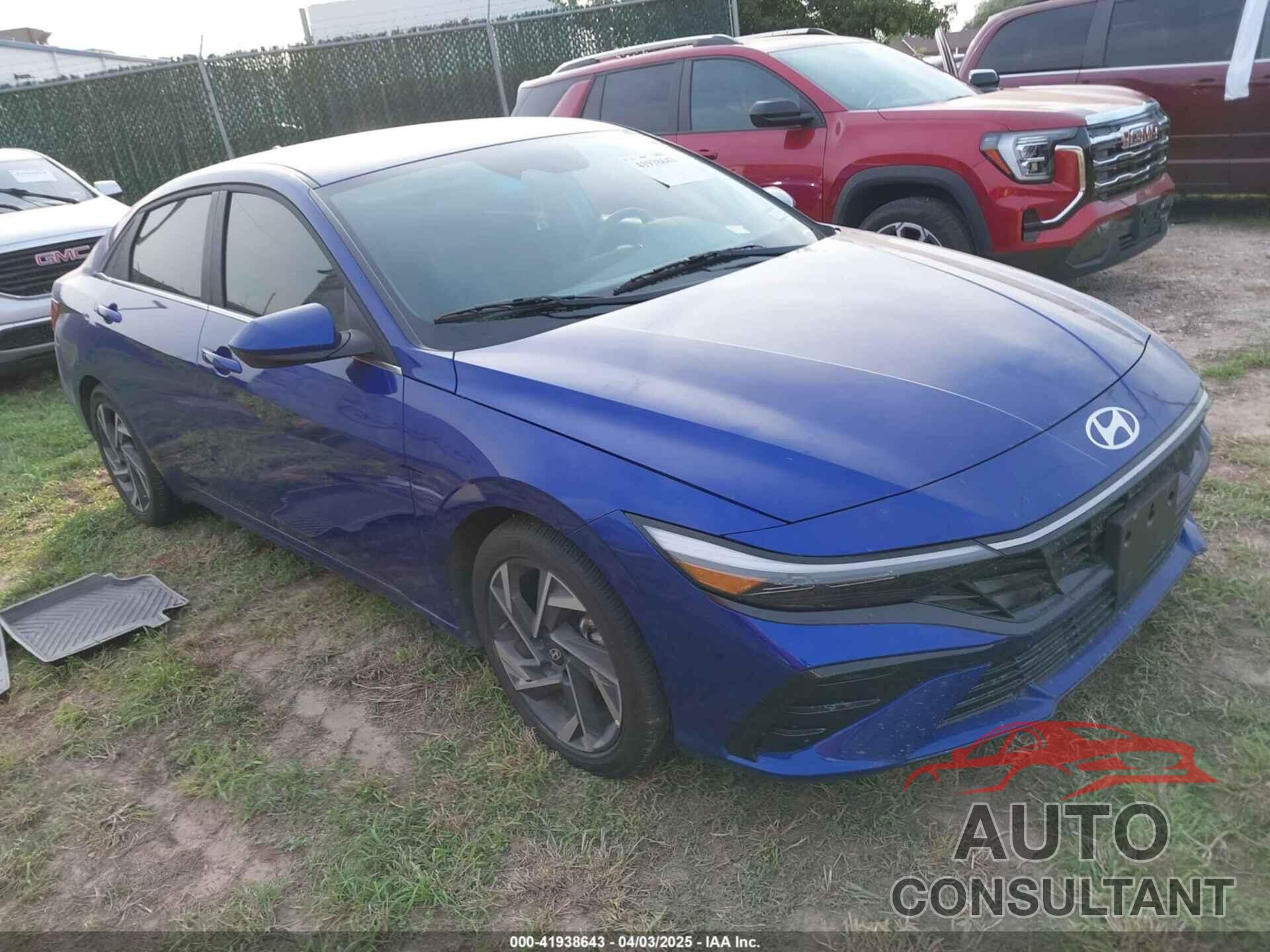 HYUNDAI ELANTRA 2024 - KMHLS4DG2RU821902