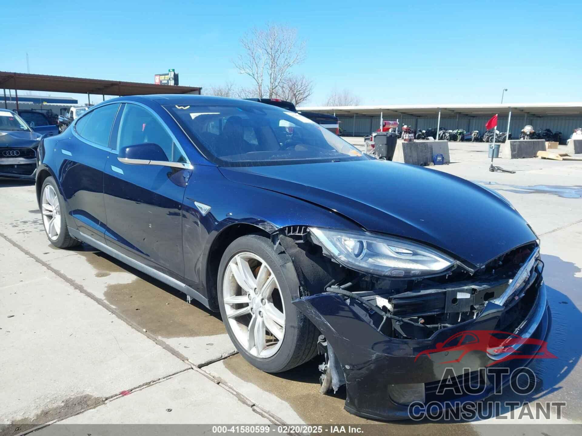 TESLA MODEL S 2015 - 5YJSA1H2XFF085408