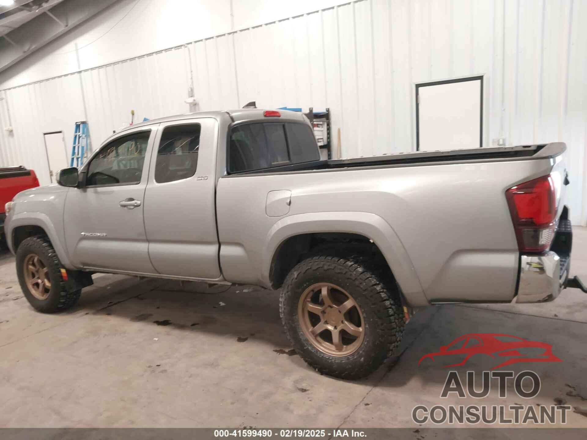 TOYOTA TACOMA 2019 - 5TFSZ5AN2KX170862